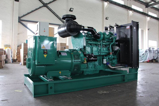 聊城320kw康明斯柴油发电车出租_COPY_COPY